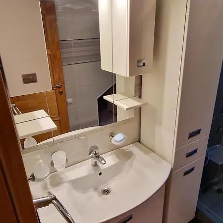 Apartman Ars *
