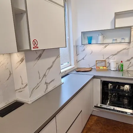 Ars Apartment